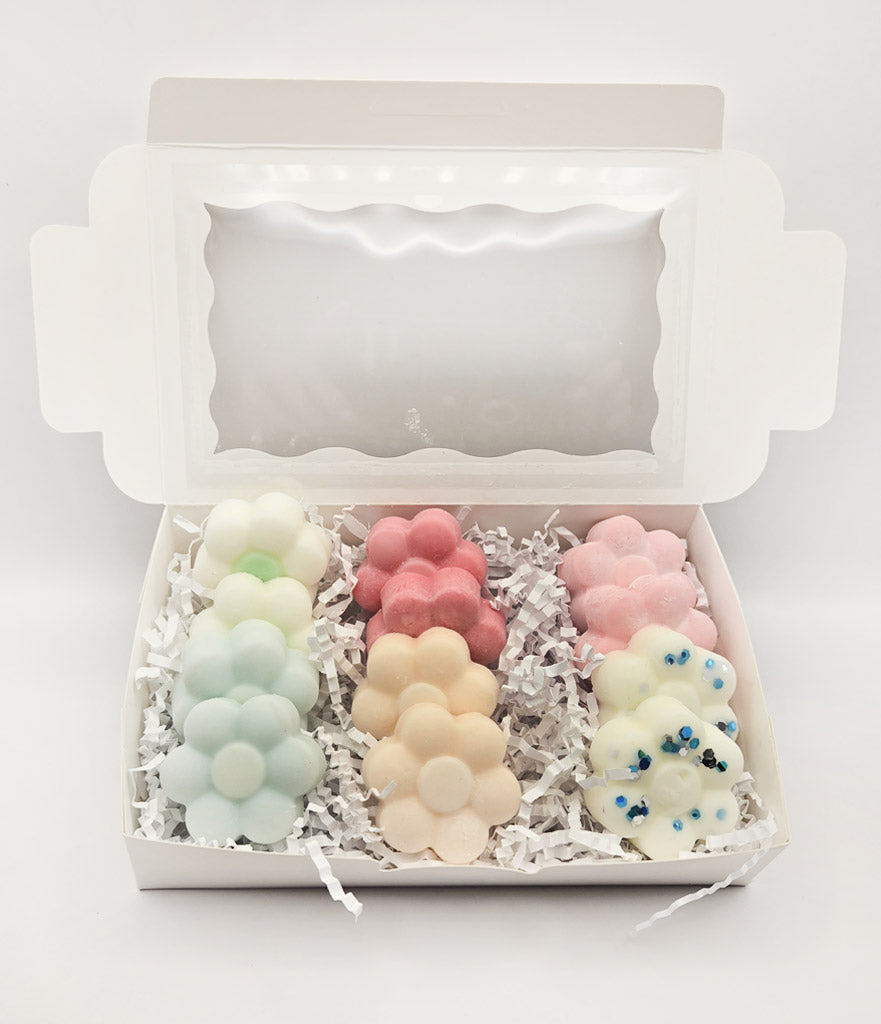 SAMPLER BOX: DAISY'S